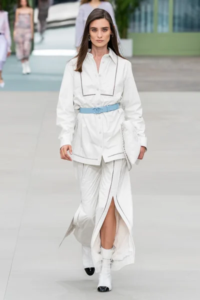 Look 42